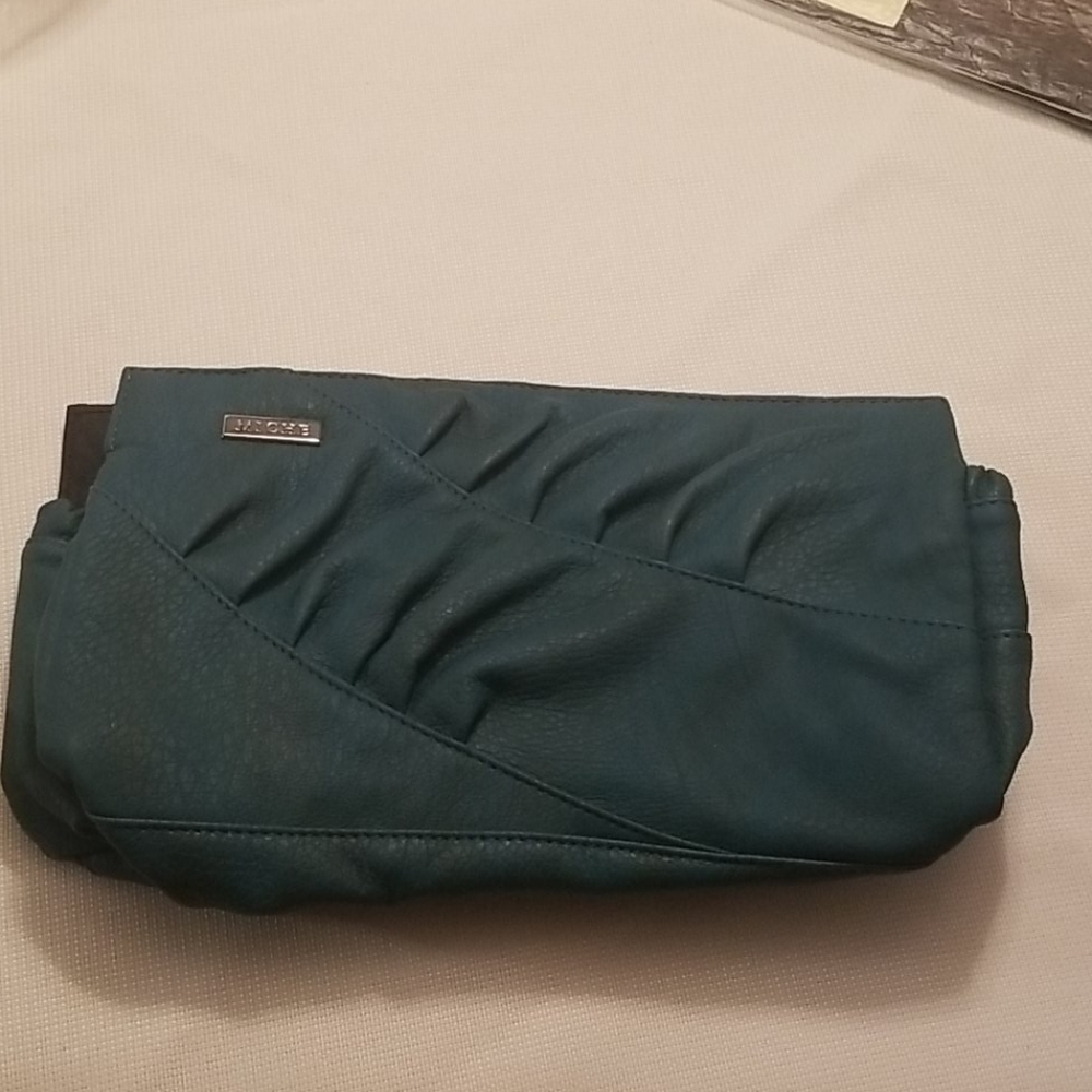 Green miche shell